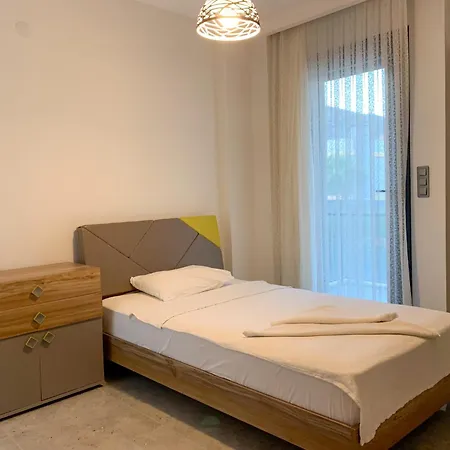 özel Havuzlu Müstakil Lüks *