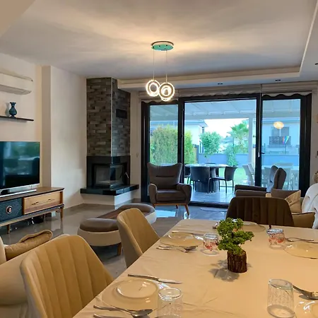 Villa Oezel Havuzlu Muestakil Lueks Kusadası